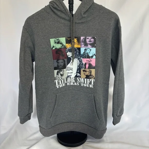 Taylor Swift The Eras Tour Hoodie Women’s Size Medium - Picture 1 of 4